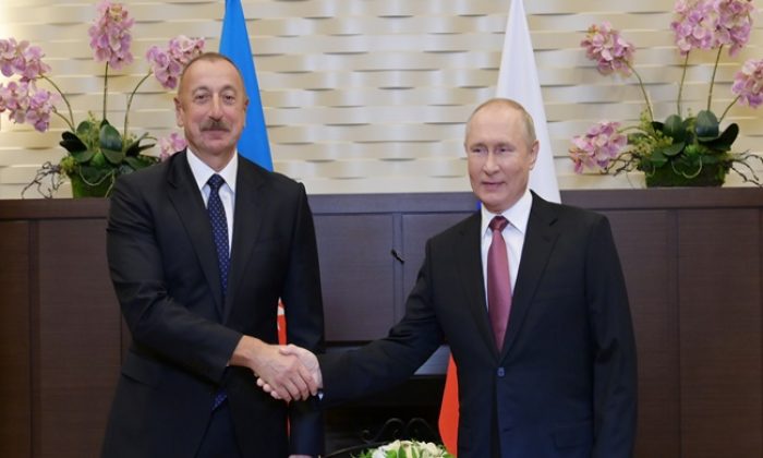 İlham Aliyev ile Rusya Devlet Başkanı Vladimir Putin arasında Soçi’de ikili bir görüşme gerçekleşti