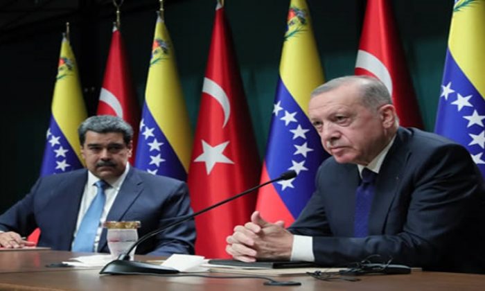 “Türkiye olarak bundan sonra da dost Venezuela halkının yanındayız”