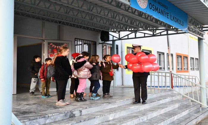 Minik Hamza Bir Hayal Kurdu, Deniz Kuvvetlerimiz Hayallerini Gerçekleştirdi