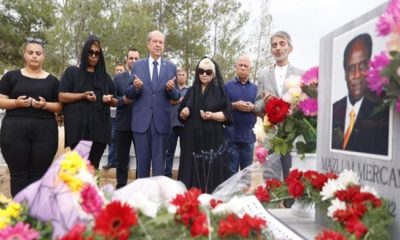 Cumhurbaşkanı Ersin Tatar, Lefke Türk Spor Kulübü başkanlığı yapmış merhum Mazlum Mercan Hoca’yı anmak amacıyla düzenlenen anma törenine katıldı: