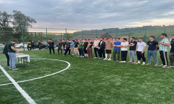 “Birleşik Rusya” Çeçen Cumhuriyeti köylerinden yeni başlayan futbolcular için bir turnuva düzenledi