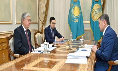 Devlet başkanı Bilim ve Yüksek Öğrenim Bakanı Sayasat Nurbek’i kabul etti