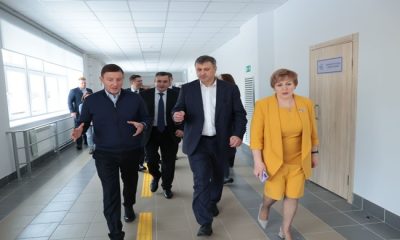 Andrey Turchak: Birleşik Rusya, 2023 yılında okul revizyon programının uygulanmasının sonuçlarını Eğitim Bakanı Sergei Kravtsov ile Tüm Rusya genel merkezinde özetleyecek