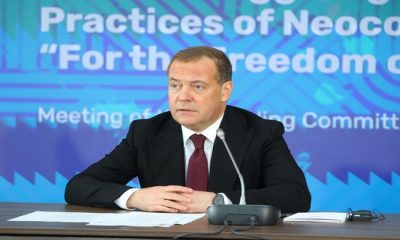 Dmitry Medvedev: Batılı ülkelerin yarattığı kurallar, kendi çıkarlarını desteklemek ve diğer ülkelerden para kazanma girişimleridir