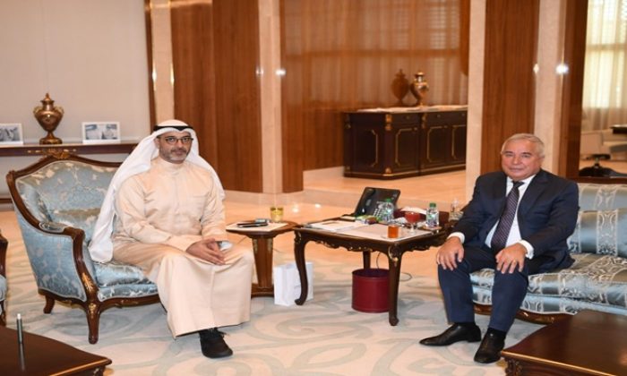 Kuveyt Devleti Al Diwan Al Amiri İşleri Bakanı ile Görüşme