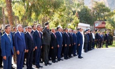 Cumhurbaşkanı Ersin Tatar, 20 Temmuz Barış ve Özgürlük Bayramı dolayısıyla Boğaz Şehitliği’nde düzenlenen törene katıldı
